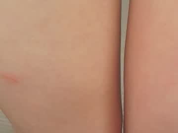 girl cam all day squikt image #9272925