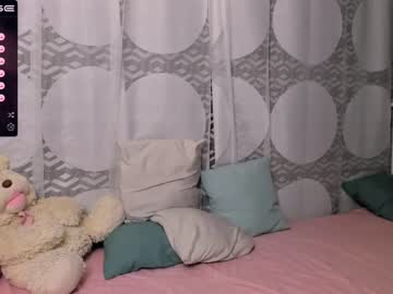 couple cam all day vivianperri image #2587454
