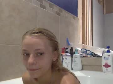 couple cam all day kellylivenow image #7686604