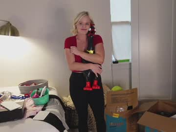 girl cam all day taylor_love_303 image #8496240