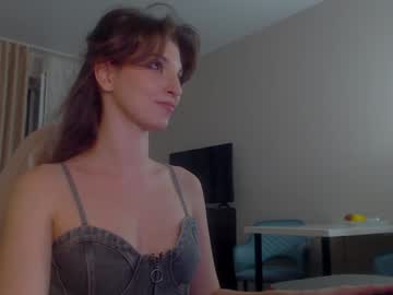 girl cam all day two_trunkx image #7373354