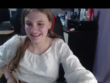 girl cam all day tomato_tease image #592452