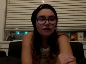 girl cam all day yoursweetsubmissive image #91758