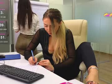 girl cam all day babesgowild image #5851054