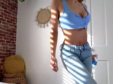 girl cam all day littlegreekflower image #5687413
