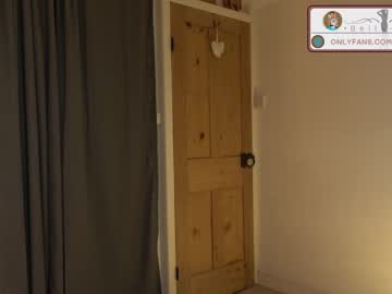 girl cam all day belle_jlou image #2372342