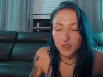 couple cam all day mastertyler_x_goddessstarr image #8307648