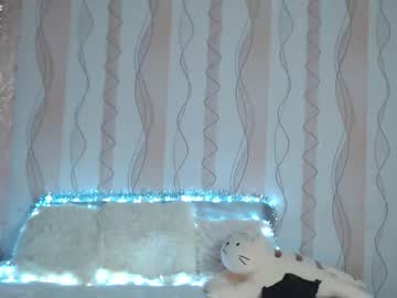 couple cam all day kate_mil image #3466597