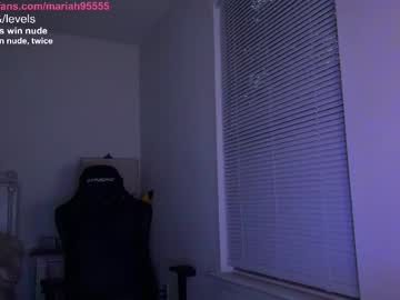 girl cam all day mariah95 image #4708222