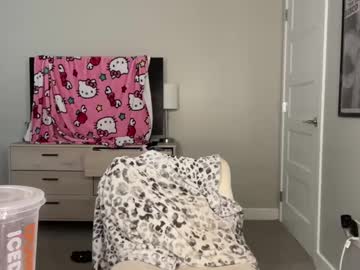 girl cam all day lilbbyliv image #9735260