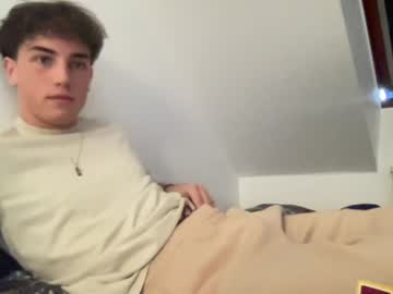 man cam all day noawhite image #5120936