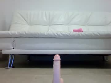 girl cam all day toohorny4college image #4715683