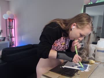 girl cam all day skyewatson image #103107