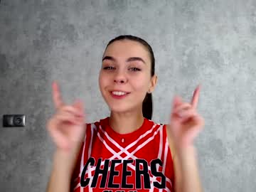 girl cam all day nika_lodge image #3095192