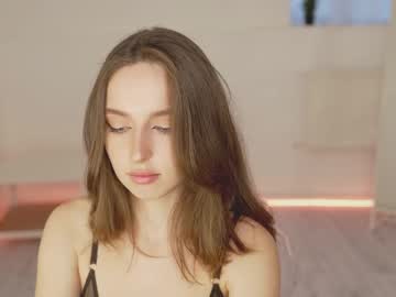 girl cam all day silent_chill image #7387194