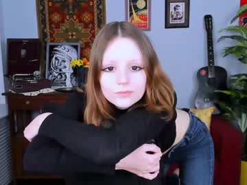 girl cam all day esterhernandes image #3882961