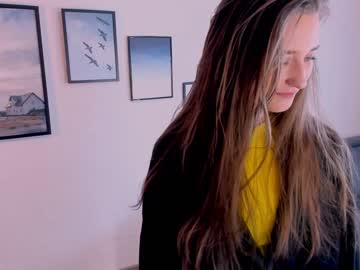 girl cam all day maliatale image #4098400
