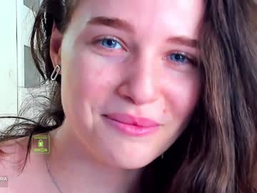 girl cam all day demurelixir image #2910405