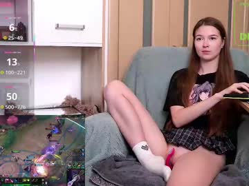 girl cam all day krizotxxx image #9728224