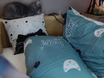 girl cam all day juicy_peach88 image #2743228