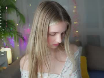 girl cam all day fluffy_angel image #8784147