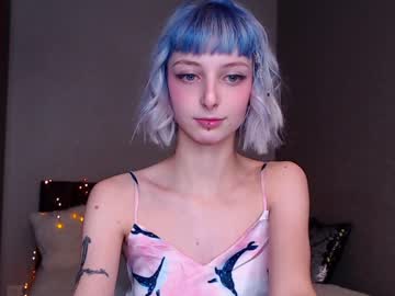 girl cam all day lit1le_kitty_ image #826254