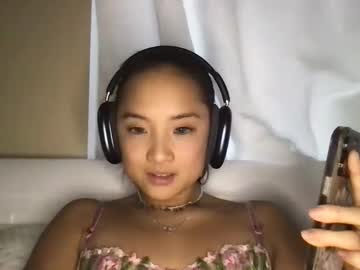 girl cam all day chellybear101 image #8379018