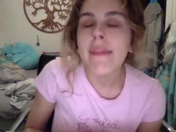 girl cam all day brattyslutof image #229433