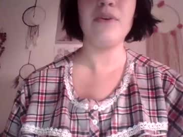 girl cam all day innocentjulietcapulet image #197144