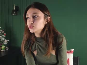 girl cam all day erlenebarritt image #8489858