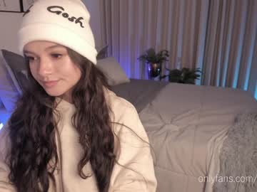 girl cam all day melaniewood image #3365384
