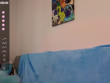 girl cam all day small_blondee image #4446059