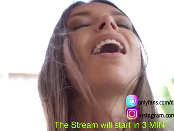 girl cam all day diana_smiley image #321158