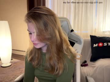 girl cam all day cute_siberian_girl image #8226948