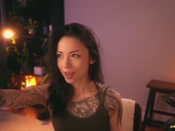 girl cam all day ambientink image #3069315
