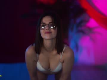 girl cam all day excitease image #2754526