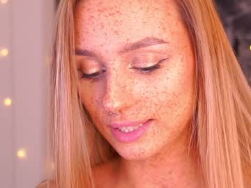 girl cam all day artease image #3403604