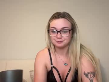 girl cam all day dmaxkenz image #8166030