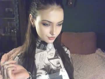 girl cam all day bmwm5f90 image #8962461