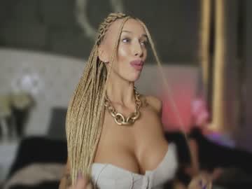 girl cam all day royalsquirt_ image #5240394