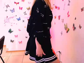girl cam all day bright_kira image #2291831