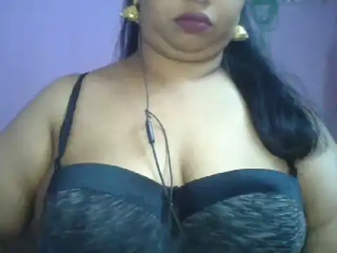 Stripchat sex cam Ravina_patil1